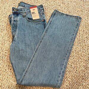 NWT Levis 501 Original Light SW Jeans Straight Leg 33x34